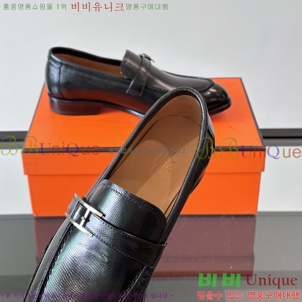 ޽  HT52131-6