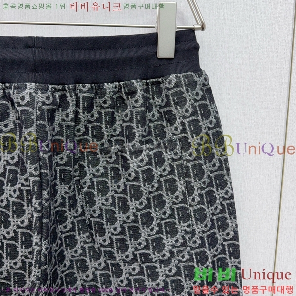   ݹ D2541231