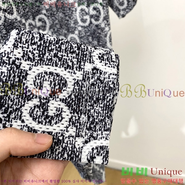    Ƽ G5646389