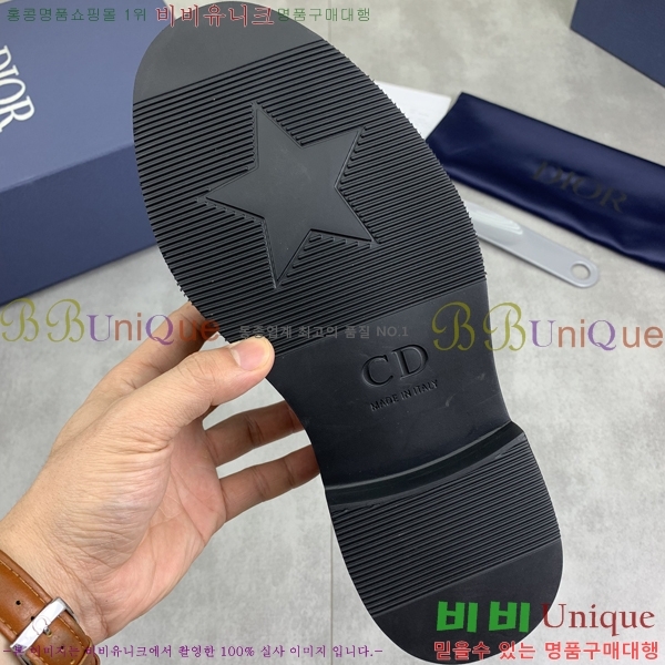    DR8060776-18