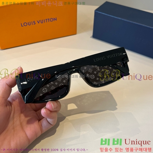 ̺ ۶  9LV2561121-4