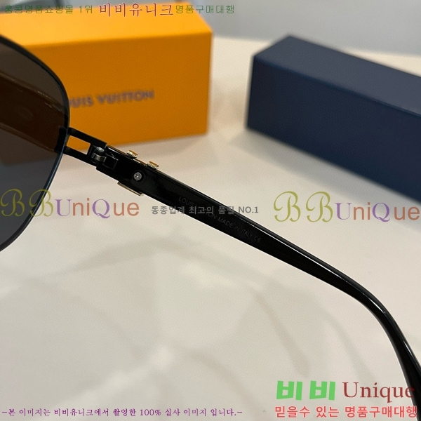 ̺ ۶  9LV256119-10