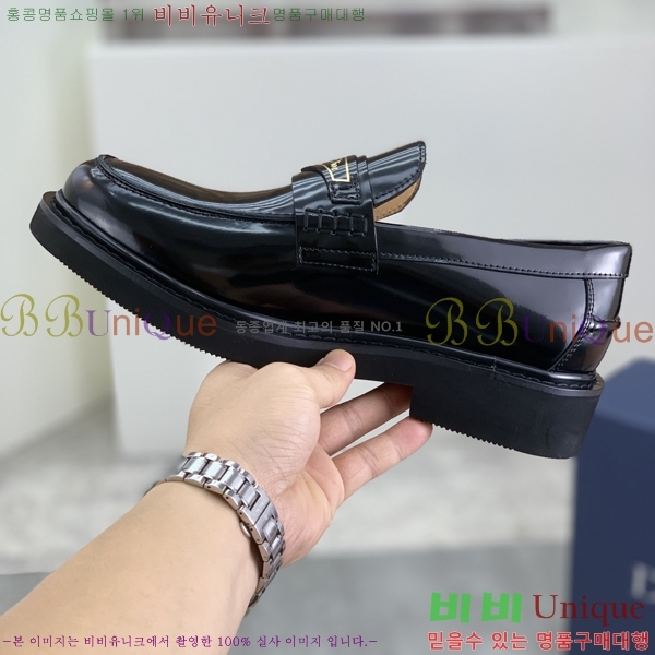   DR8060776-15