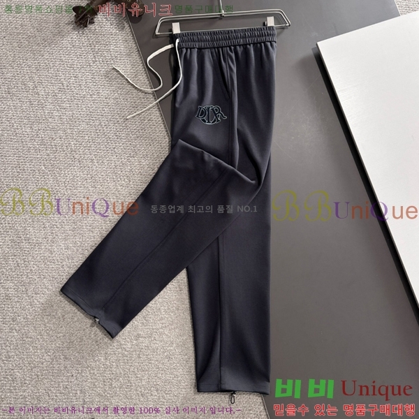   D4236357-1
