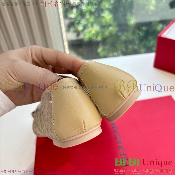 󰡸 ÷ F2566603-1