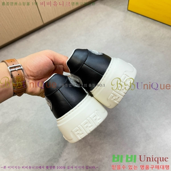   Ŀ F16012206