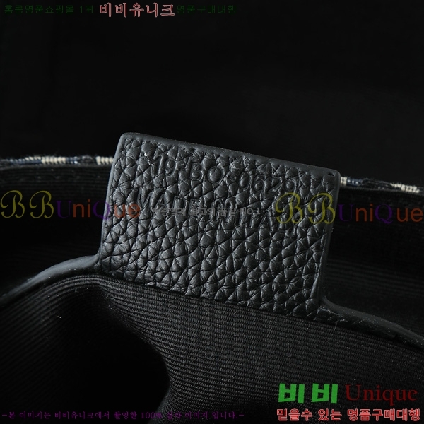 # ũ   ε ÷ Ƽ Ʈ 2HTCA544YKY-101