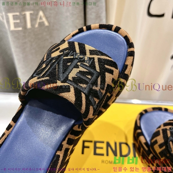    28F339027-4