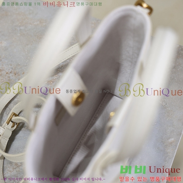#ζ ĸ   Ʈ ̴ 712367-201