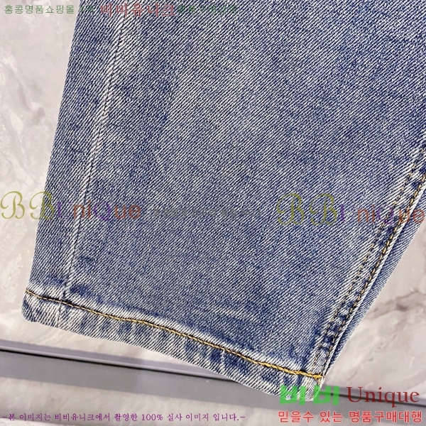   û D253753