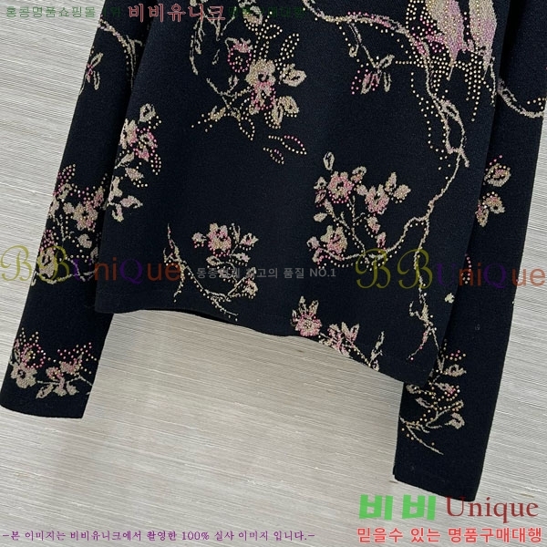  * Ʈ Ƽ CH120233-18