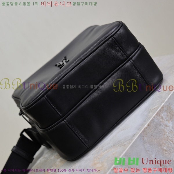 #ζ   Ű ī޶ 819279-101