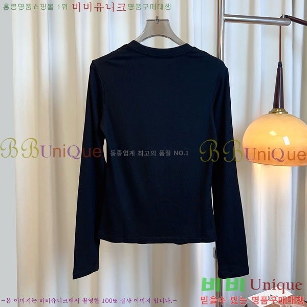   Ƽ CE233122-3