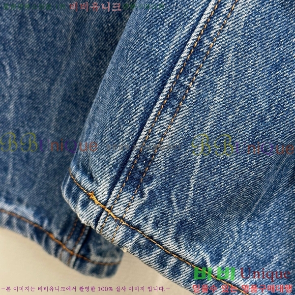  ˷    AWG1129-5