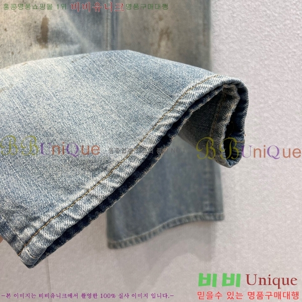  ũ Ʃ   ACN10886-6