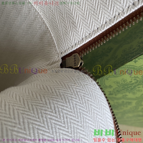 # GG  ̵  821159-901