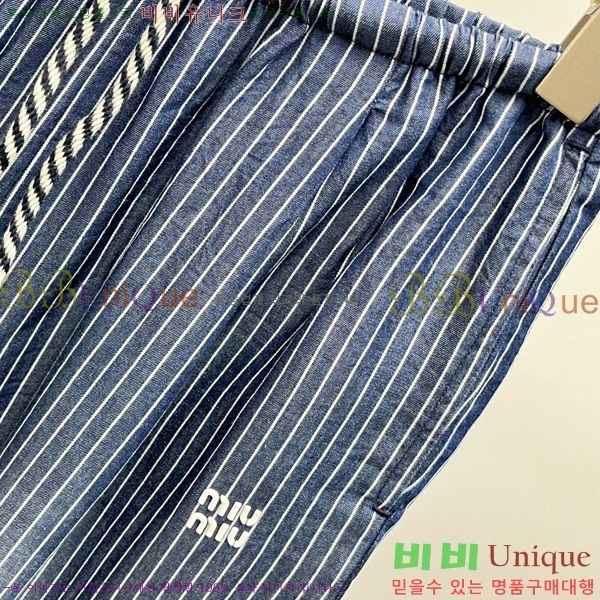  ̿̿  MU2120583
