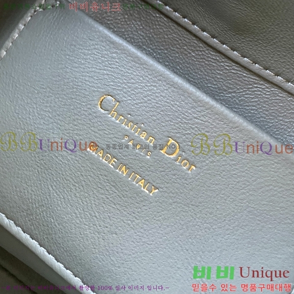#   Ƽ Ʈ M283577-809 -440롽