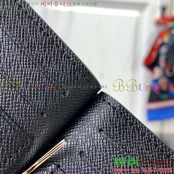 #̺ ӴŬ N61000-105