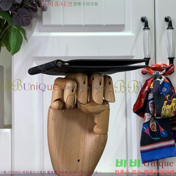 #̺ ӴŬ N61000-105