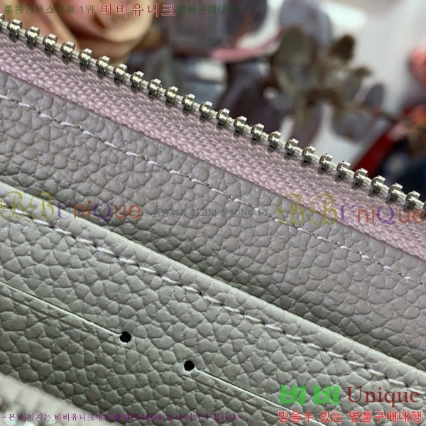 #̺   M13825-100
