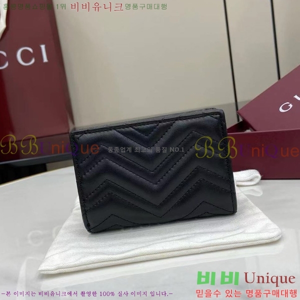 # GG Ʈ Ʋ    773427-102