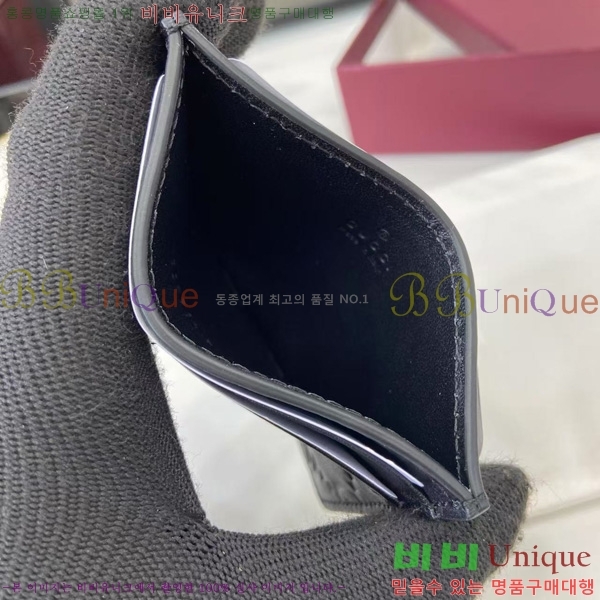 # GG  ī  847204-102