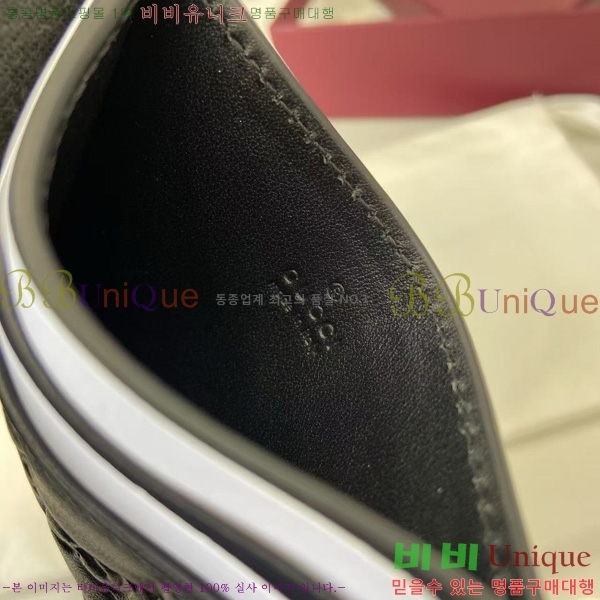 # GG  ī  847204-102