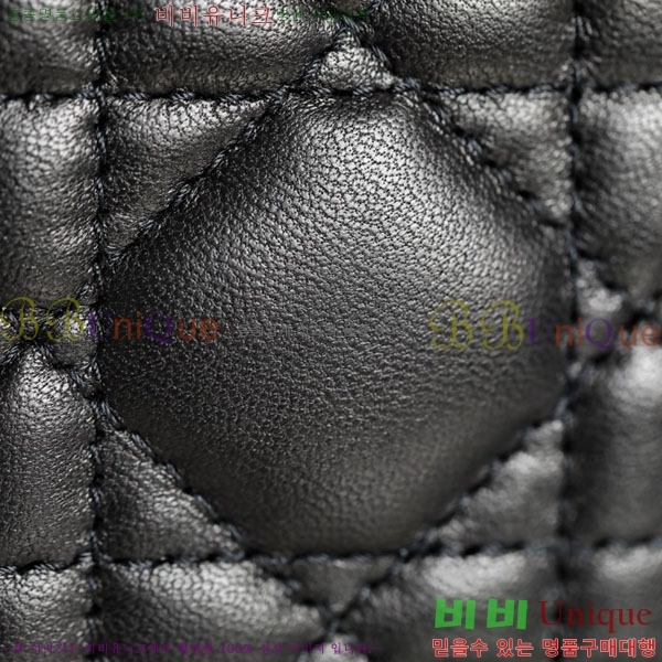 # ̵  M0911-507