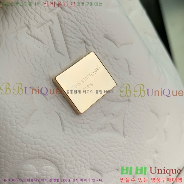 #̺  뿡  M25819-101