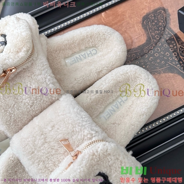 * þ    30D866877-5