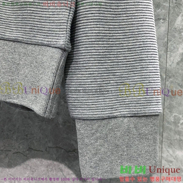 ĵ  TB952206