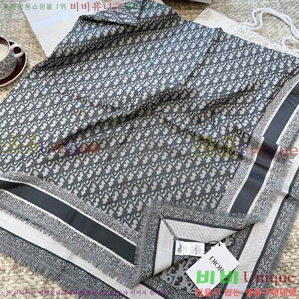# ÷/ī D452003-2