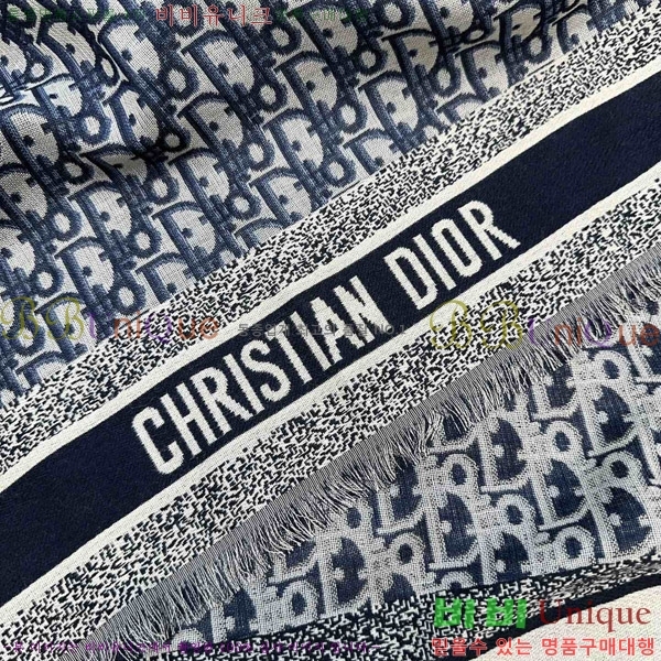 # ÷/ī D452003-1