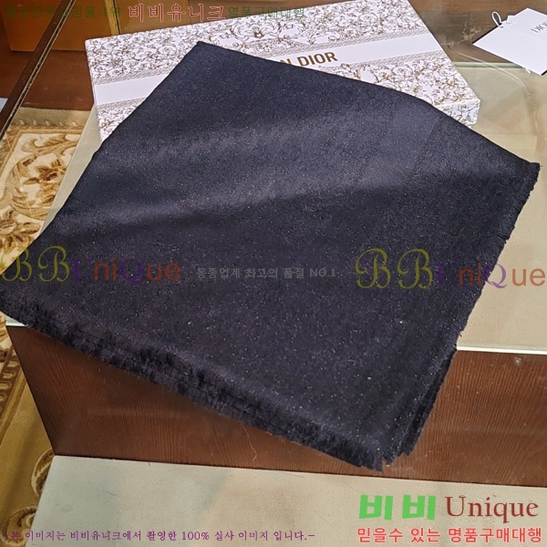 # ÷/ī D452005-1