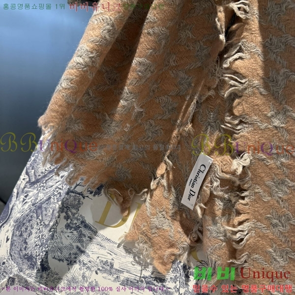 # ÷/ī D452004-2
