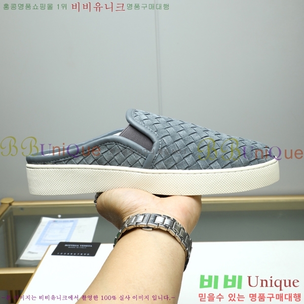  װŸ   23BV2510223-3