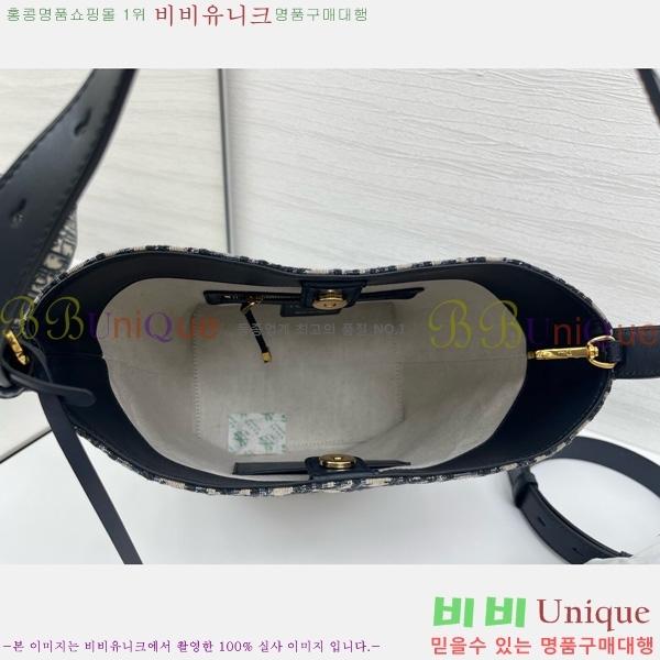 # Ÿ  Ŷ ũ ũν M2854-101