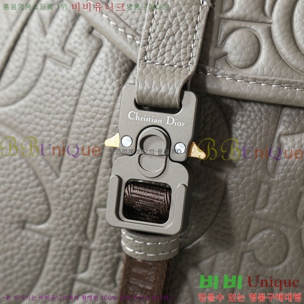 #   ε  1ESBA205-104