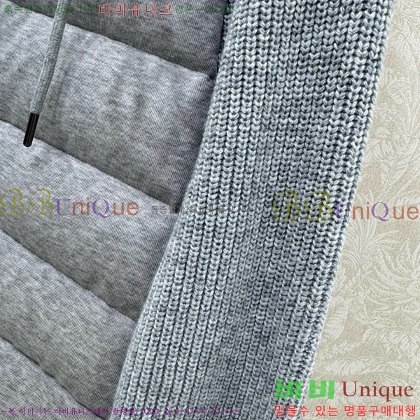 ���� ���ڷ� ��ġ�ڸ� �� �ٿ� �е� BC124088-5