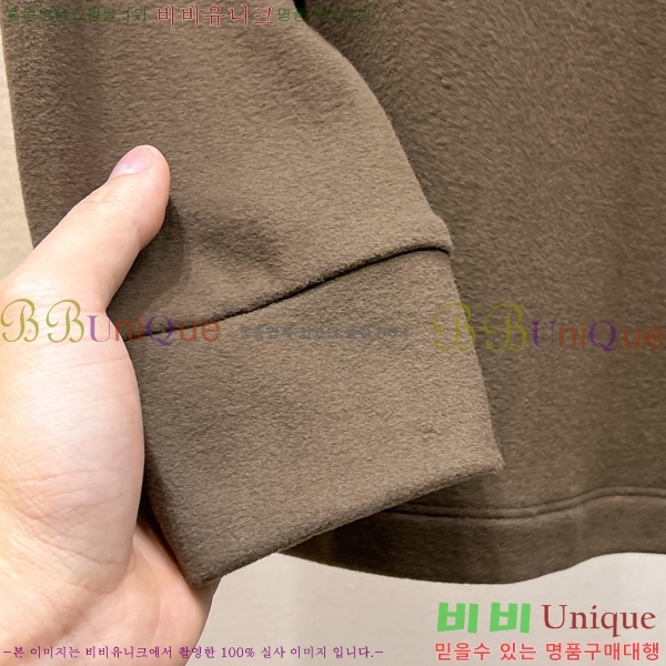 ���� ��**�� ���� Ƽ���� MO2716938-1