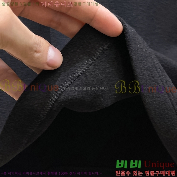 ���� ��**�� ���� Ƽ���� MO2716938-4