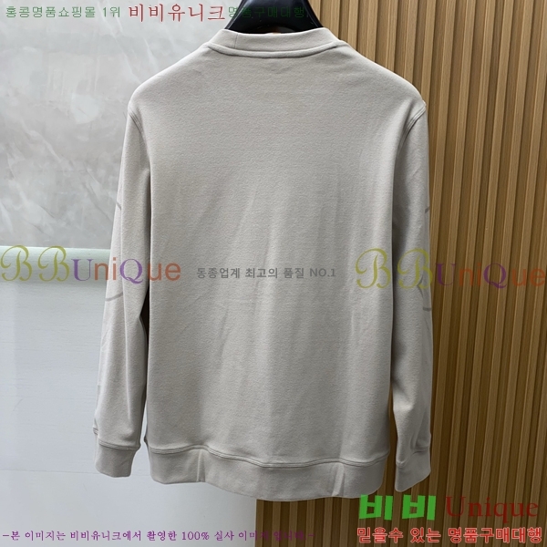 ���� ��**�� ���� Ƽ���� MO2716940-2