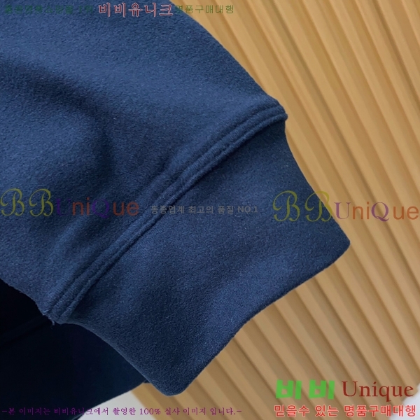 ���� ��**�� ���� Ƽ���� MO2716940-1