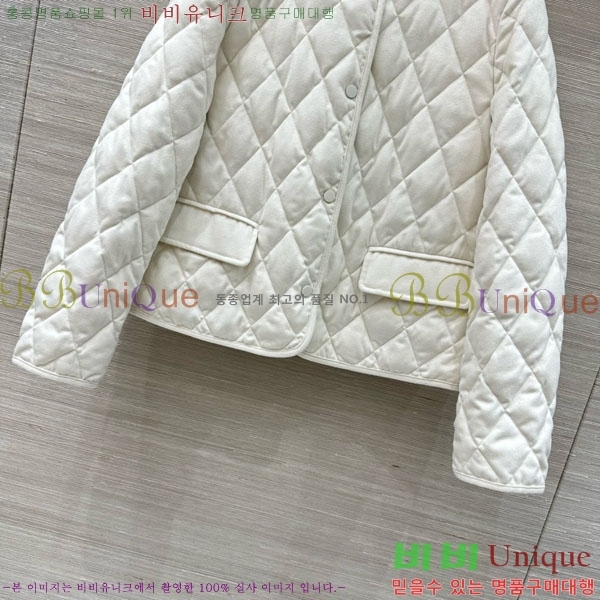  η** ٿ е LP1453408-11