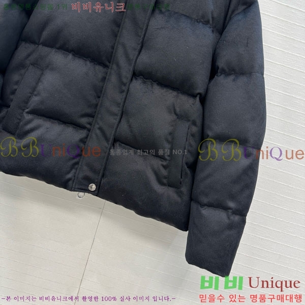  η** ٿ е LP1453408-18