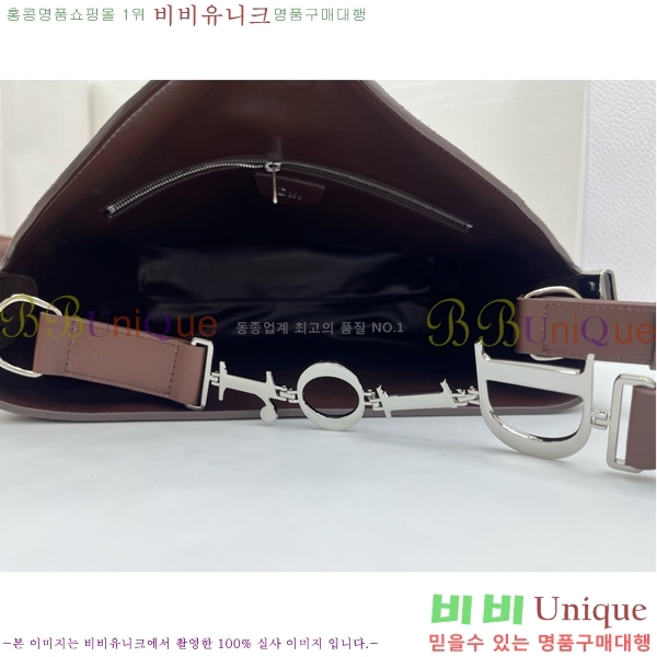 #��� ���ʼ� �ش��� JONATHAN ANDERSON ȣ���� M856324-4