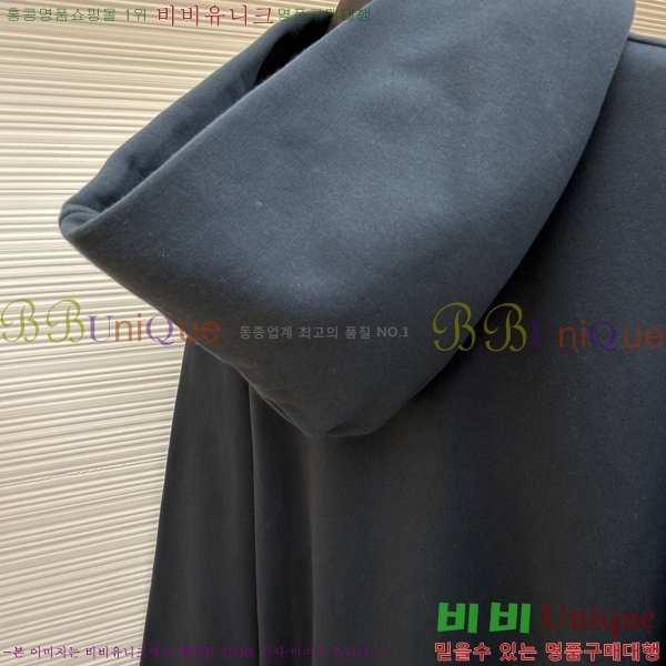 ���� ��* �ĵ�Ƽ 22DR216817083-2