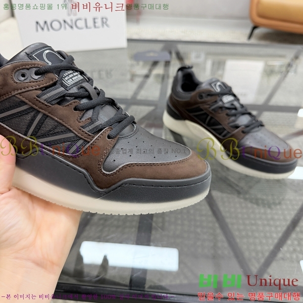 ���� ��**�� ����Ŀ�� MO07842-1