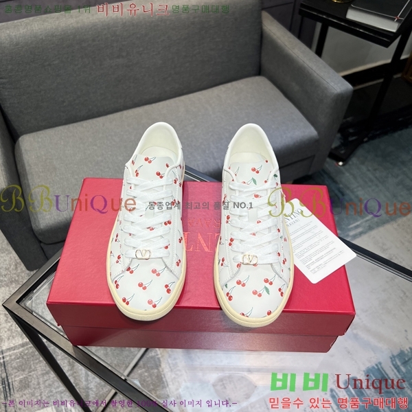 ���� �߷�Ƽ�� ����Ŀ�� VA08444-1